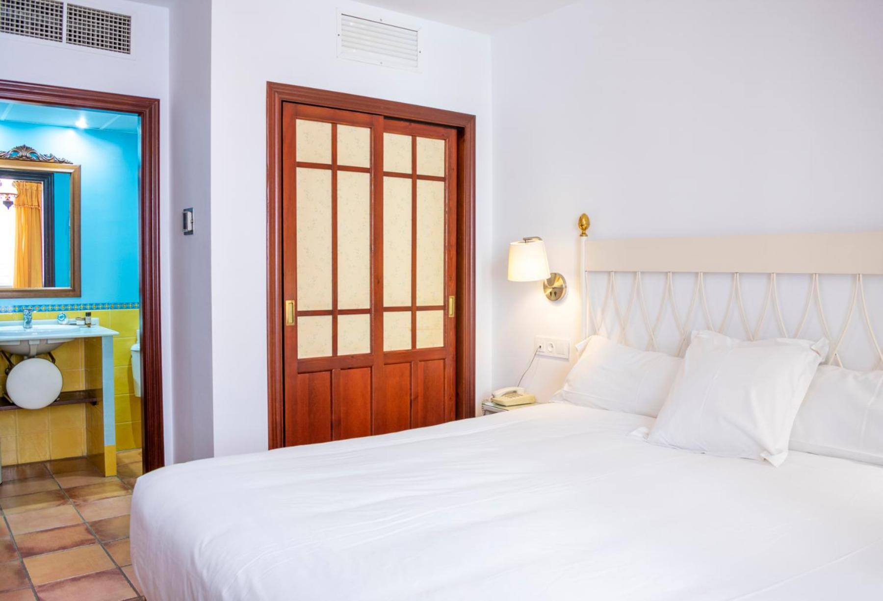Hotel Veracruz Utrera Buitenkant foto